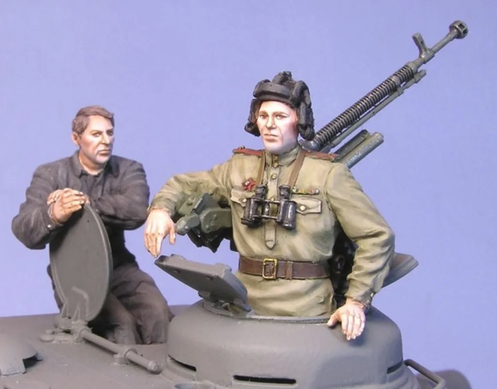 Model Kit Weapons - 1/35 Harzfiguren-Modellbausätze, historische Militär-Miniatur, russische Panzerbesatzung