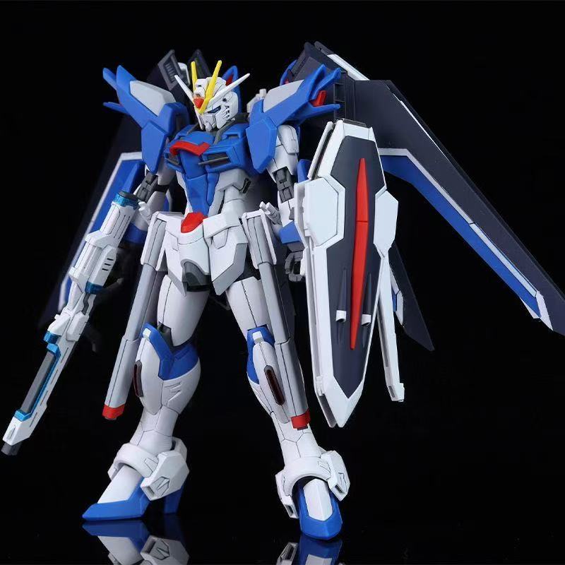 Model Kit Mecha - HG STTS-909 Rising Freedom Gundam Modellbausatz,