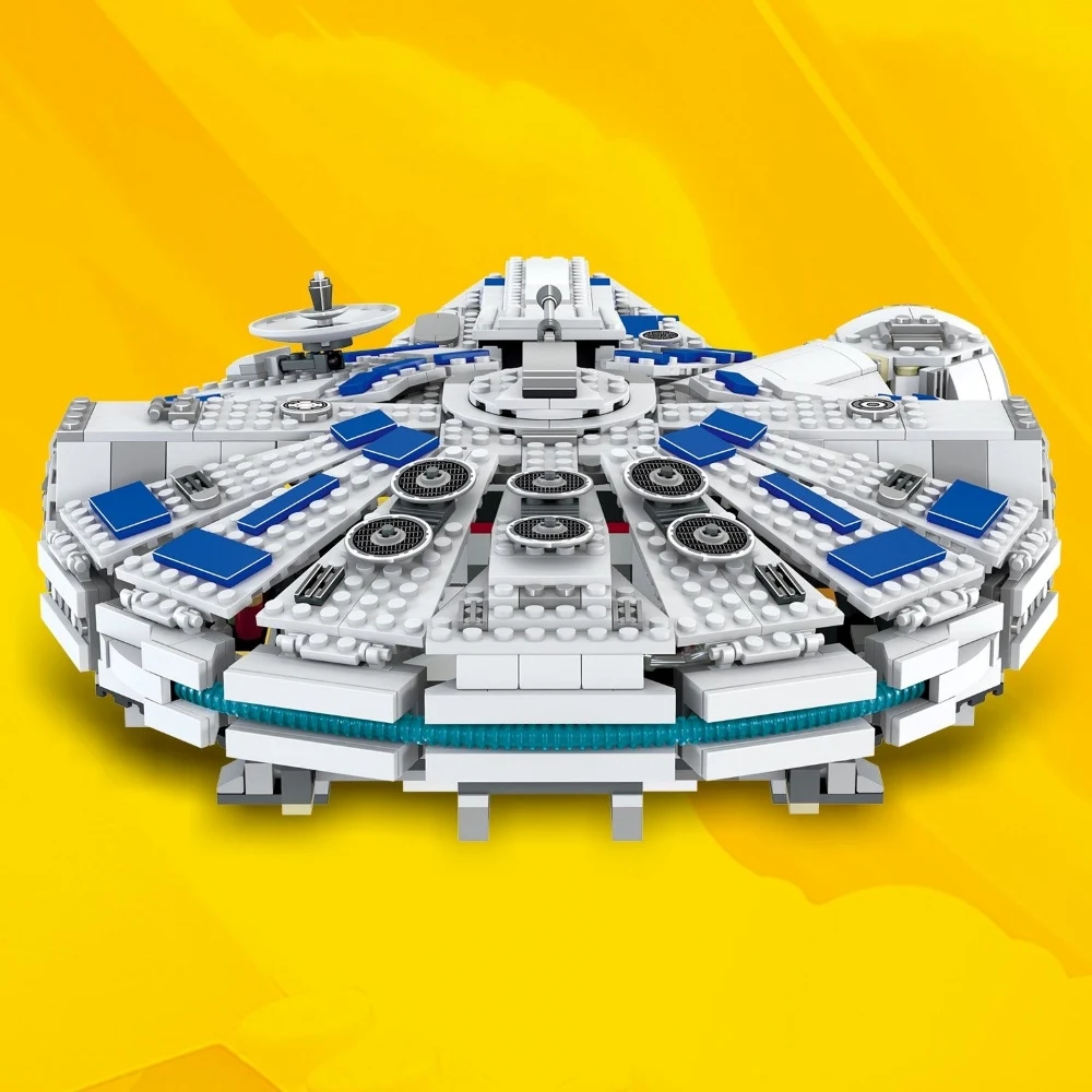Auf Lager Millennium Raumschif – Model Kit Wall E Bewertung und Preis