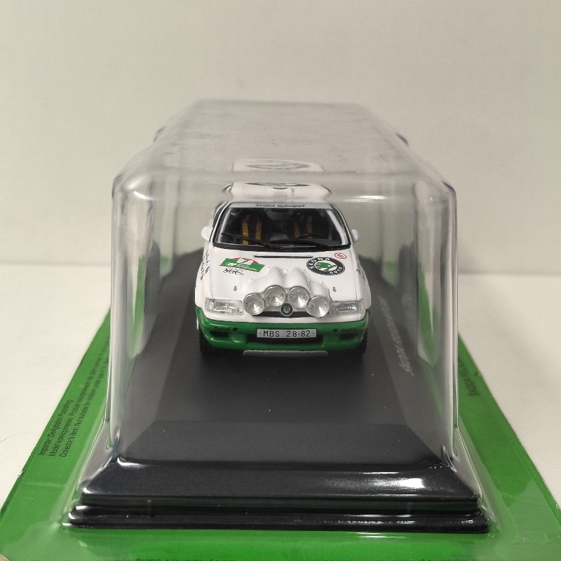 Diecast IXO 1:43 Maßstab SKODA – Model Kit Toy Bewertung und Preis